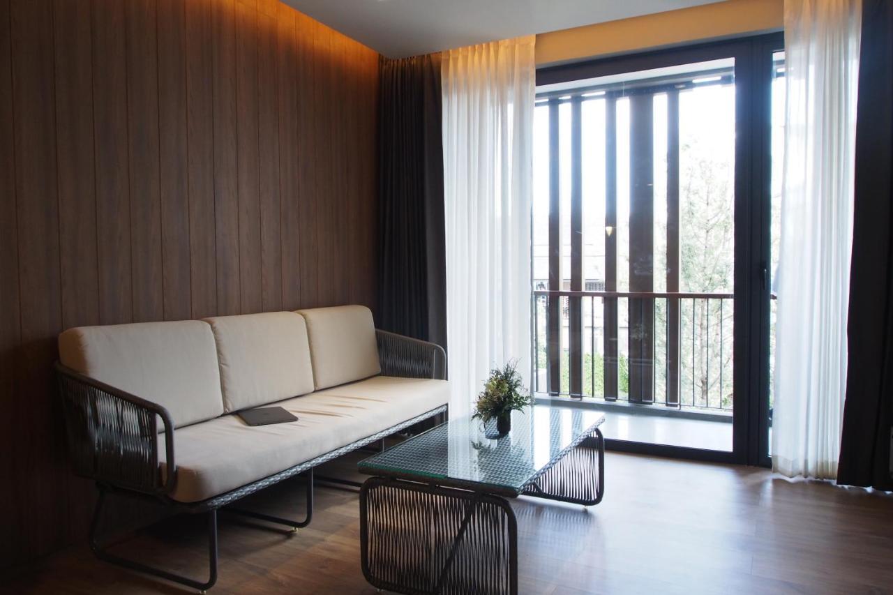 The Teak Hotel Месот Екстер'єр фото